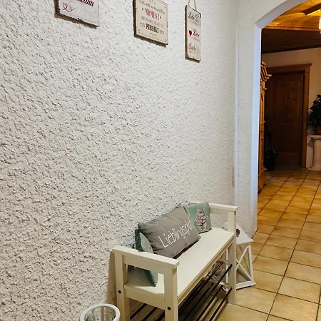 Appartement Haus Raphael - Schnitzereien - Am Waldrand - Hunde Willkommen - Ab Ende Juni Terrasse Verfuegbar